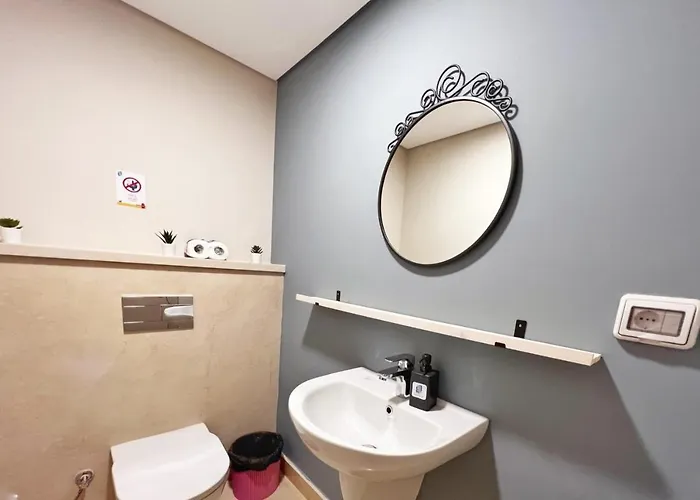 Appartement Spectacular & Soaring 2 Bdr W Private Rooftop Jacuzzi & Access
