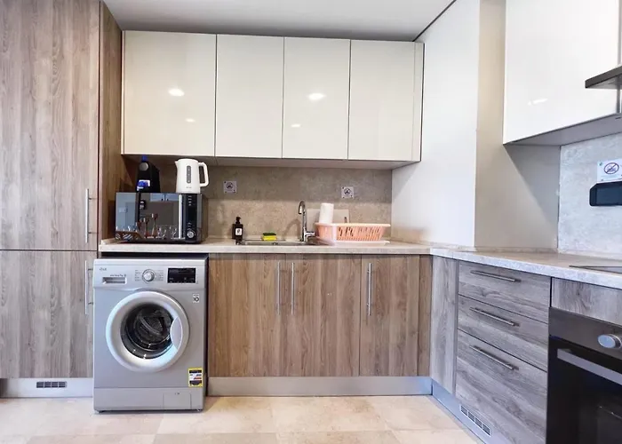 Appartement Spectacular & Soaring 2 Bdr W Private Rooftop Jacuzzi & Access *